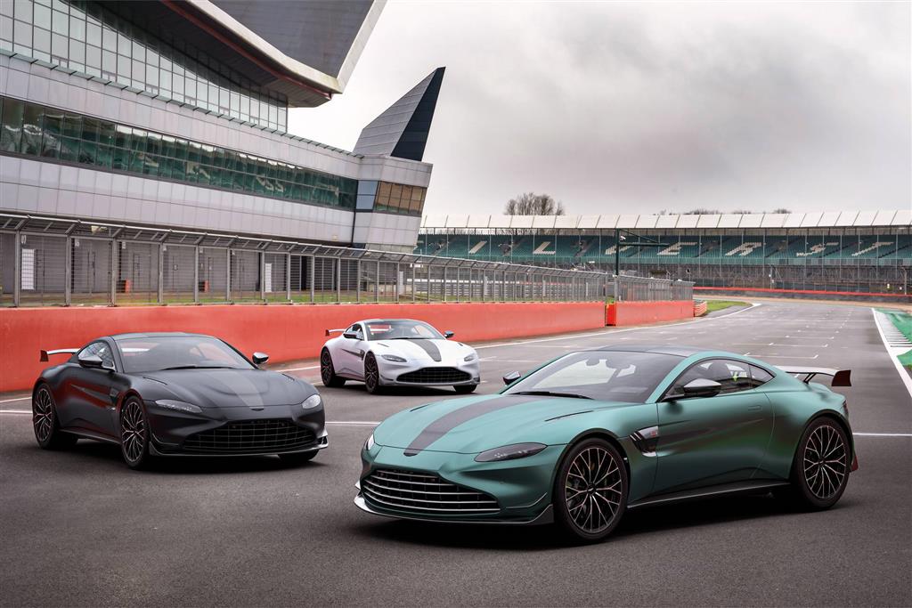 2021 Aston Martin Vantage F1